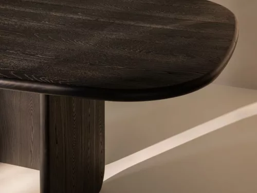Talaia dining table