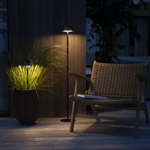 Tindbakken rechargeable LED floor lamp