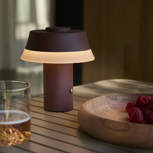 Trollheim kültéri tölthető LED asztali lámpa