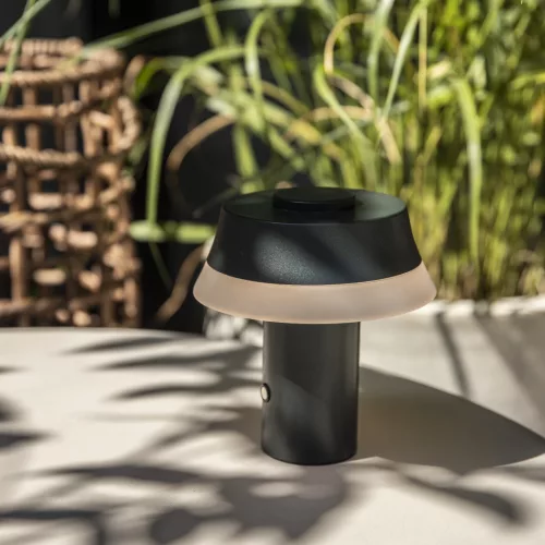 Trollheim kültéri tölthető LED asztali lámpa