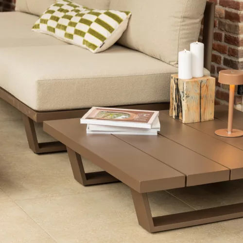 Bear garden coffee table