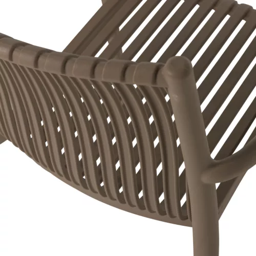 Easy going garden chair