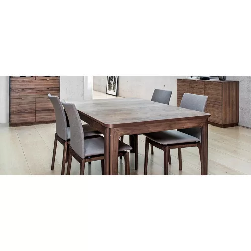 Skovby Sm26 extendable dining table